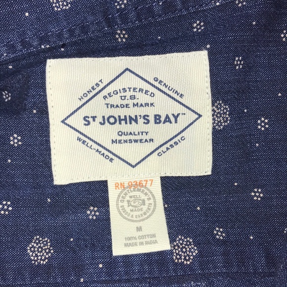 NWT St. John’s Bay Navy Button Up - Picture 3 of 6